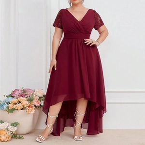 Robe de Soirée Grande Taille Élégante Bordeaux Col en V Ourlet Haut-Bas Dentelle Paillettes Manches Courtes Chiffon Mariage Banquet