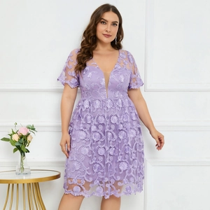 Robe Grande Taille Femme Col en V Broderie Florale Dentelle Lilas Maille Manches Courtes Banquet Fête Formelle Ligne A Soirée