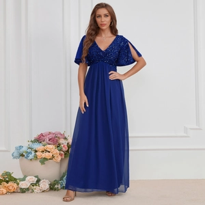 Robe de soirée élégante bleu foncé à col en V avec paillettes et manches papillon longues