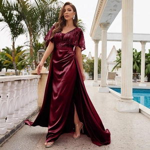 Abito da Sera Elegante da Donna con Scollo a V e Paillettes in Raso Lungo con Spacco Alto per Matrimonio Rosso Vino Nero