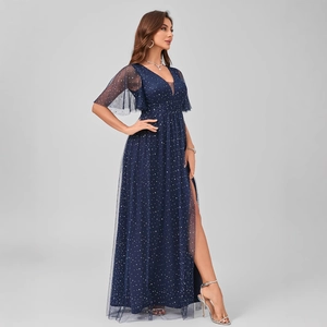 Elegantes marineblaues Tüll-Abendkleid mit Pailletten, V-Ausschnitt und Schlitz