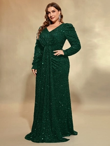 Robe longue élégante à paillettes vert émeraude avec décolleté en V et manches bouffantes