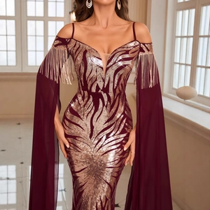 Sparkly sequins V-neck evening gown in burgundy with golden feather pattern and cape sleeves
