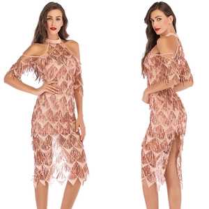 Robe Sexy pour Femmes avec Paillettes et Glands Tour de Cou Élégant Motif Géométrique Franges Épaules Dénudées Midi Soirée Cocktail