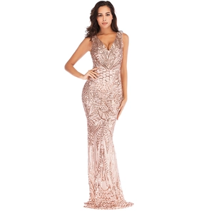 Elegante abito da sera in paillettes oro rosa con scollo a V profondo e fondo a sirena
