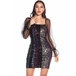 Robe moulante dos nu sexy avec paillettes multicolores et manches bouffantes en voile