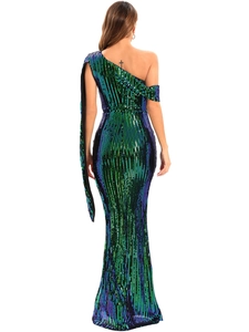 Close-up of the back view of the sequined green evening dress with a slim-fit fishtail cut