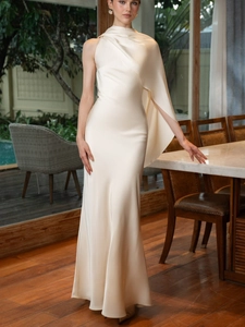 Robe de Soirée Sexy en Satin Dos Nu pour Femmes Col Halter Col Drapé Une Épaule Sirène Longue Robe de Fête Élégante Robe de Mariage