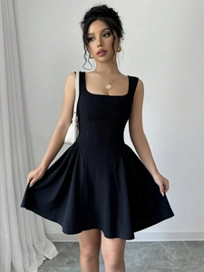 Women Sleeveless Square Neck A-Line Pleated Mini Dress Fashion Summer Solid Color Backless Casual Elegant Party Lady Dress