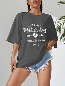Dames T-shirt in antraciet oversized voor Moederdag met gepersonaliseerde voetafdruk