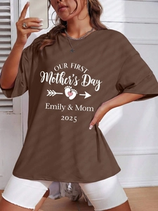 Dames oversized bruin T-shirt met Moederdag print en gepersonaliseerde tekst