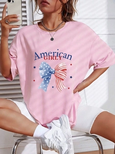 T-shirt rose oversize en coton avec imprimé nœud American Girly et col rond classique