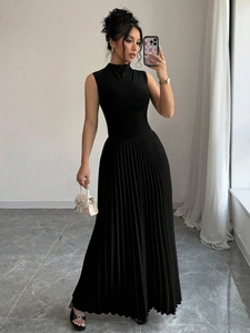 Women's Elegant Sleeveless High Neck Pleated Maxi Dress Solid Color Slim Fit Intelligent Commute Fashion Long Dress