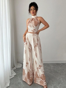 Women's 2-piece summer set with halter pleated top and floral print wide leg trousers