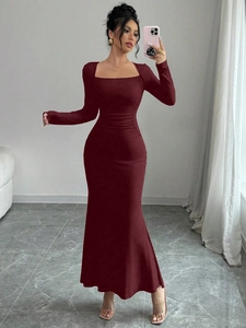 Elegant wine red square neck long sleeve bodycon maxi dress with ruched fishtail hem