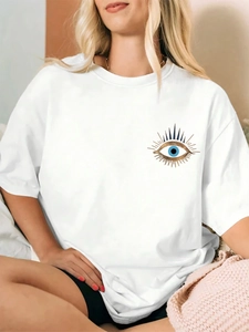 Damen T-Shirt in Weiß aus Baumwolle mit Evil Eye Stickerei und lockerem Rundhalsausschnitt