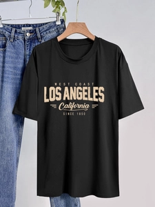 Women's black Los Angeles graphic t-shirt with crew neck and a loose fit stylish design