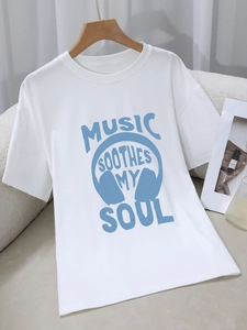 Women Music Letter Headphone Print T-Shirt Casual Round Neck Short Sleeve Brushed Milk Silk Polyester Streetwear Tops