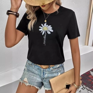 Schwarzes Damen T-Shirt mit Gänseblümchen-Print und Let It Be Schriftzug im Freizeitlook