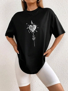 Women's loose black cotton t-shirt with heart fingerprint and unalome artistic print