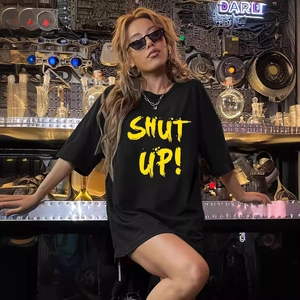 T-Shirt Oversize Noir en Mélange de Coton pour Femmes Manches Courtes Imprimé Lettres Shut Up Jaune Streetwear Col Rond