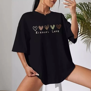 Women black oversized cotton t-shirt featuring eternal love heart print and crew neck