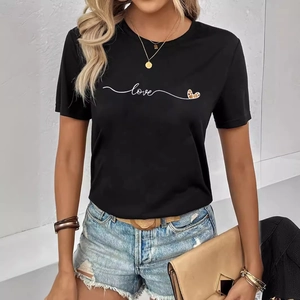 T-shirt noir col rond pour femme avec inscription love et motif cœur léopard