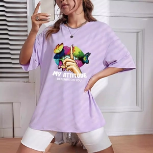 T-Shirt Décontracté Oversize en Mélange de Coton pour Femmes Graphique Lèvres Papillon Col Rond Épaule Tombante Manches Courtes