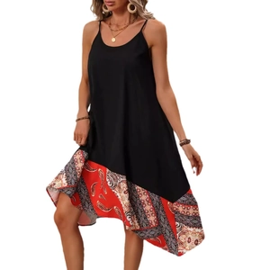 Ärmelloses Damen Sommerkleid mit unregelmäßigem Paisley-Print am Saum in Schwarz und Rot