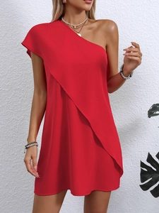 Detail of red one-shoulder A-line dress with asymmetric sleeve and light chiffon fabric