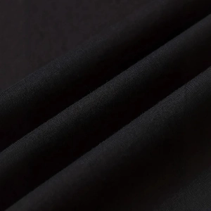 Zwart katoen textuur detail voor trendy zomer t-shirt met Maria print voor dames