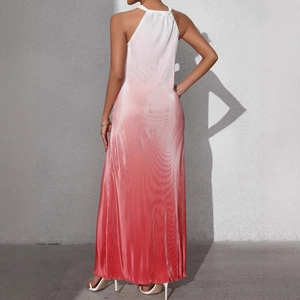 Elegant halter neck gradient maxi dress with pleated texture and backless design
