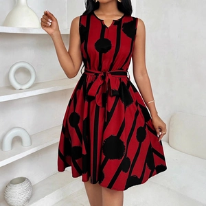 Damen Ärmellos V Ausschnitt A Linien Kleid Mit Gürtel Polyester Rot Schwarz Gestreift Punktiert Sommer Elegant Pendler Mode