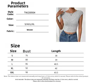 Tabella taglie per crop top in maglia slim fit con misure dalla S alla XXL