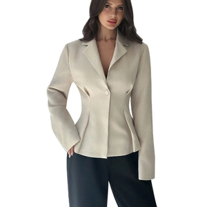 Blazer beige avvitato con bottone singolo e orlo plissettato per abbigliamento formale