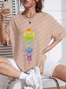 Damen Oversize T-Shirt in Khaki mit Boho-Sonnen-Print und bequemem Rundhals