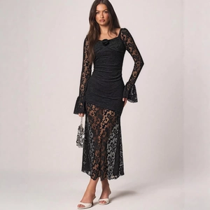 Elegant Women Black Lace Long Sleeve Dress Square Neck Flare Sleeve Bodycon Maxi Dress With 3D Floral Decoration For Party