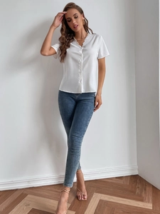 Elegant white short sleeve shirt with scallop V-neck and single-breasted buttons for women
