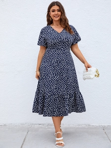 Elegant plus size V-neck short sleeve navy blue dress with white polka dot patterns