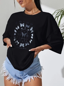Women's loose black T-shirt with vintage celestial butterfly print and cosmos graphics
