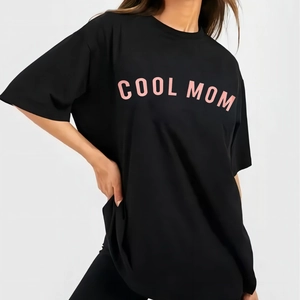 Damen Casual Oversize T-Shirt Schwarz Kurzarm Rundhals Locker Top Pink Cool Mom Buchstabendruck Streetwear Mode Stil