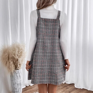 Women's V-neck plaid strap dress with white turtleneck knit sweater two-piece set