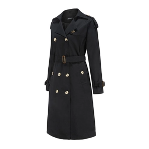 Gros plan détaillé d'un trench-coat noir à double boutonnage avec des boutons dorés vintage