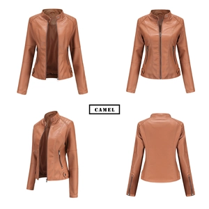Vue détaillée sous quatre angles d'une veste cintrée en similicuir camel pour femmes