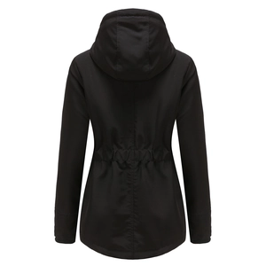Vue arrière de la parka noire à capuche avec cordon de serrage réglable à la taille
