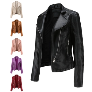 Giacca Biker da Donna in Ecopelle Slim Fit con Borchie Moto Cappotto Corto con Cerniere Punk Streetwear Capispalla da Donna