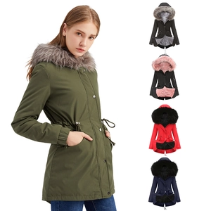 Parka d'hiver pour femme avec capuche en fausse fourrure et taille à cordon serrage