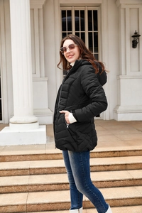 Women's black slim fit hooded puffer jacket with quilted design and zip pockets