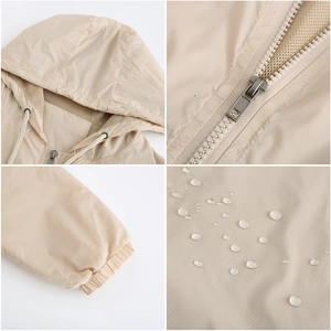Détails de veste à capuche imperméable avec doublure en maille et poignets élastiques