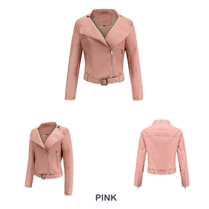 Detailansichten einer rosa Kunstleder-Bikerjacke mit Revers und Taillengürtel